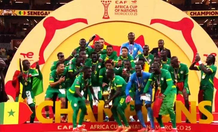 Kaos në Afrikë, i hiqet kupa Senegalit. Shpërthen revolta: Ejani ta merrni…