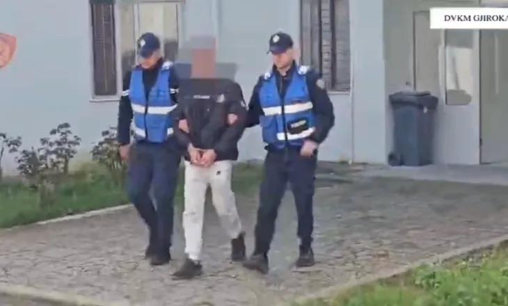 Kapet duke transportuar emigrantë drejt Tiranës, prangoset 23 – vjeçari