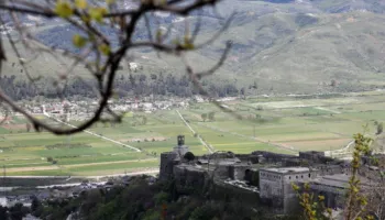 Kapet në Gjirokastër i dënuari për drogë dhe dhunë në familje