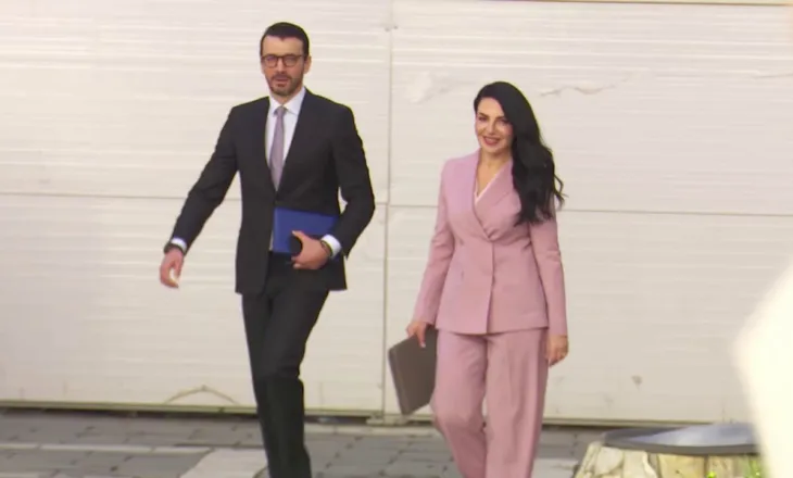 Karakaçi merr stafetën/ Nga infrastruktura te aeroportet, Balluku rendit arritjet: Enea nuk është njeriu im, e gjeta këtu