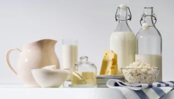 Kardiologët ndajnë ushqimet më të mira të qumështit për të mbështetur një zemër të shëndetshme