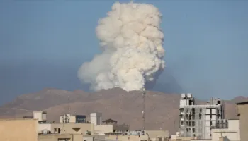 Kathimerini: Të panjohurat e “luftës” mes Tiranës dhe Teheranit