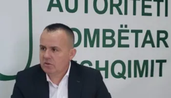 Kërcënoi punonjësit, Gjykata e Durrësit lë në burg ish-drejtorin e AKU-së: Prej kohësh kishte shfaqur çrregullime