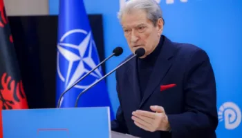 ‘Kërkoj hetim ndërkombëtar’/ Berisha: Klubin Dinamo e ka marrë Ergys Agasi, klubin Partizani e ka Olsi Rama