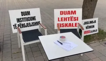 “Kërkojmë mbështetje financiare”/ Juglindja e bllokuar prej 10 ditësh, qytetarët e Korçës në protestë: Të…