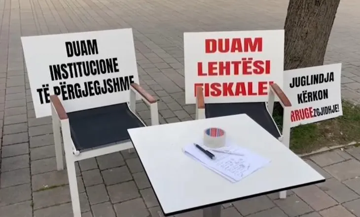 “Kërkojmë mbështetje financiare”/ Juglindja e bllokuar prej 10 ditësh, qytetarët e Korçës në protestë: Të…