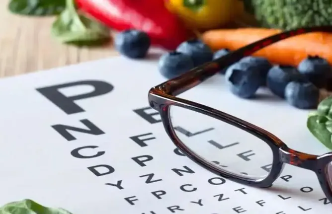 Këto janë ushqimet që ju mbrojnë sytë