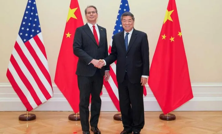 Kina dhe ShBA-ja zhvillojnë bisedime të thelluara dhe konstruktive mbi çështjet ekonomike dhe tregëtare në Paris