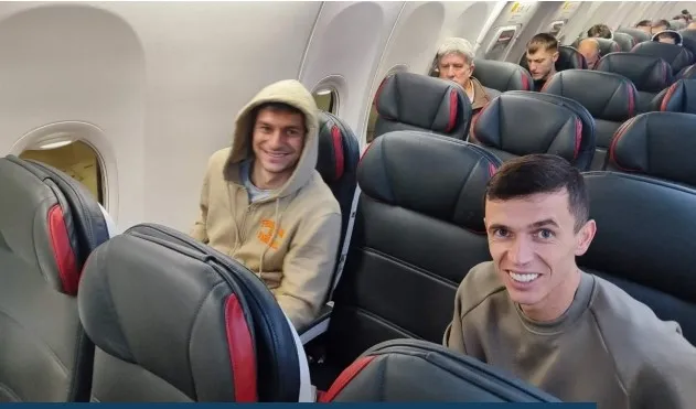 “Kisha tre ditë pa ngrënë e pa pirë, ngela në rrugë”, futbollisti rrëfen tmerrin në Iran, si e shpëtoi Jasir Asani