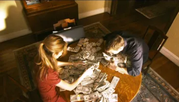 Kjo javë që vjen do t’ju ndryshojë financat, 3 shenjat e Horoskopit që kanë sukses