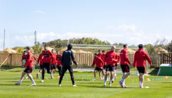 Kombëtarja përgatit miqësoren me Ukrainën, Muçi i dëmtuar, largohet