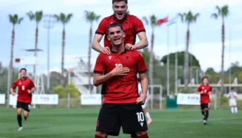 Kombëtarja U21 fiton miqësoren ndaj Uzbekistanit 3-2, shkëlqen Brruti