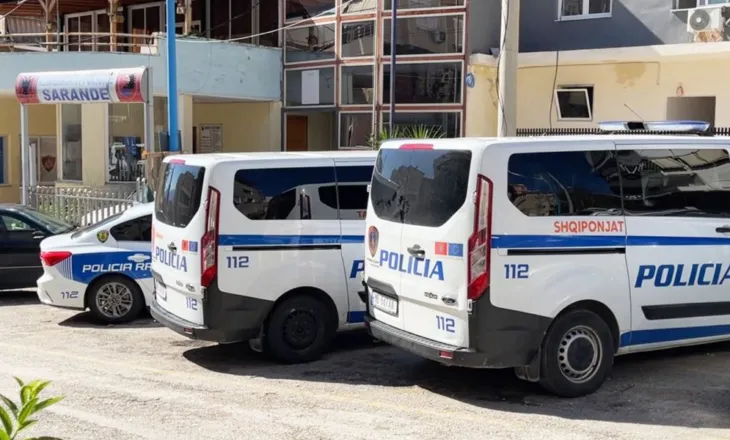 Konflikti mes të rinjve përfundon me armë, policia parandalon ngjarjen kriminale