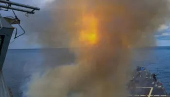 Konflikti në Lindjen e Mesme- Mbyllja e Ngushticës së Hormuzit mund të shkaktojë kaos ekonomik global