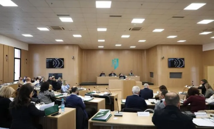 ‘Koordinator emigracioni’ me vendim të Këshillit Bashkiak, deputeti i PD: Mekanizëm për kontroll politik mbi diasporën