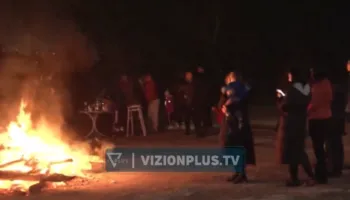 Korça pret pranverën me zjarre, Dita e Verës festohet në të gjithë vendin