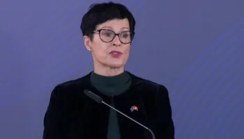 Kos: Shqiptarët të heqin korrupsionin nga mendja, ndryshimi vjen nga shoqëria