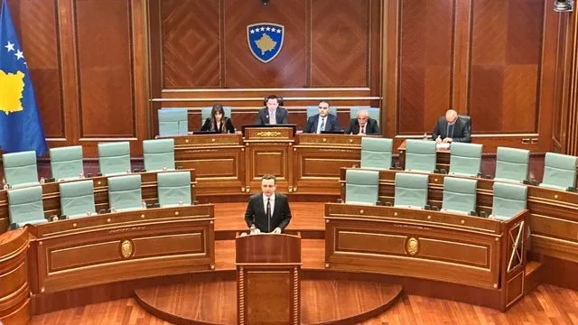 Kosova pa kandidat për president/ Vetëm 72 orë nga skadimi i afatit kushtetues, Kurti ende nuk ka bindur opozitën