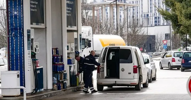 Kosova vendos masa për çmimet e naftës