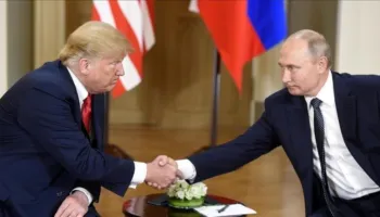 Kremlini zbardh bisedën, çfarë u diskutua mes Trump dhe Putin