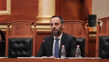 Kreu i ri i Policisë së Shtetit, Lamallari – opozitës: Turp! Skënder Hita është një oficer karriere dhe me integritet