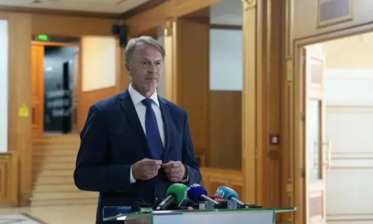 Kreu i Zyrës së Bashkimit Evropian në Kosovë: Arsimi dhe shëndetësia serbe duhet të zgjidhen përmes dialogut