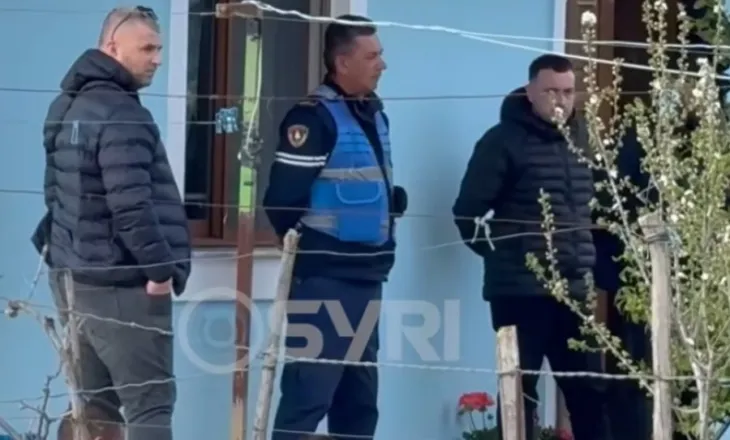 Krimi në familje në Roskovec/ Familja merr trupin e gruas, të burrit e lë në morg: Ta varrosin si qen