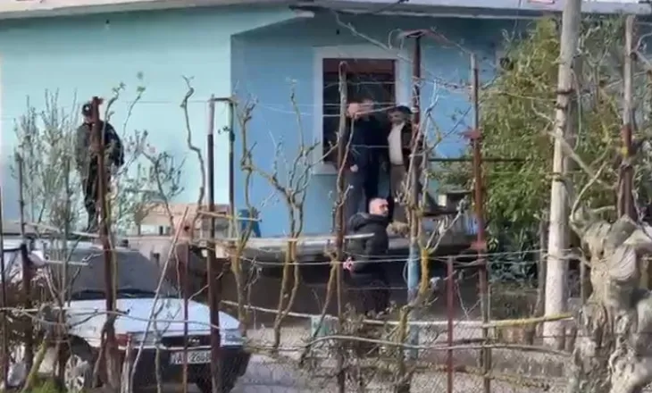 Krimi në familje në Roskovec/ Policia ndërhyri pas sherrit para 4 ditëve, edhe 10 vite më parë autori tentoi të…