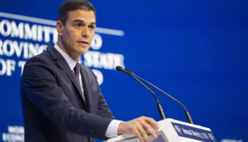 Kriza në Hormuz thellohet/ Spanja refuzon kërkesën e Trump për mbështetje ushtarake