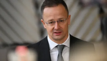 Kryediplomati hungarez u përgjua nga BE? Nisin hetimet për çështjen e bujshme