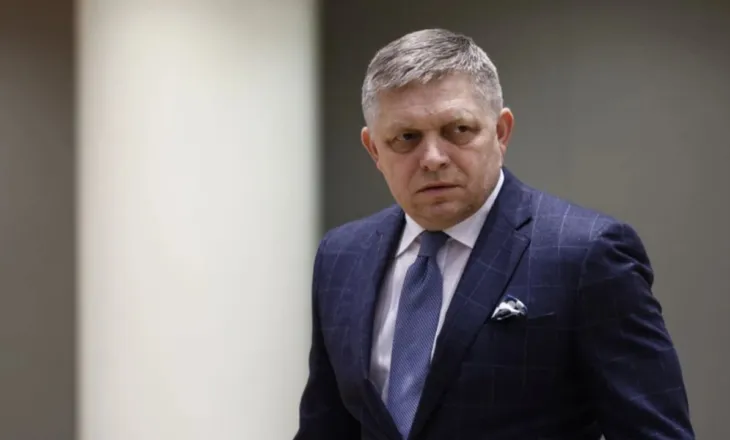 Kryeministri i Sllovakisë paralajmëron Komisionin Europian: Do të bllokojmë paketën e 20-të të sanksioneve kundër Rusisë nëse…