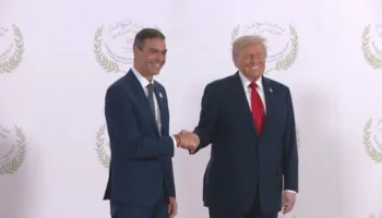 Kryeministri i Spanjës replikë të fortë ndaj Trump: Nuk na detyron dot të mbështesim luftën