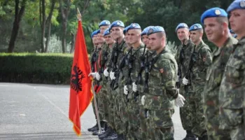 Kryeministri Rama: Paga e ushtarit bazë rritet deri 70% brenda mandatit