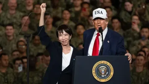 Kryeministrja e Japonisë do të zhvillojë bisedime ‘të vështira’ me Trump, ndërsa konflikti me Iranin po afrohet