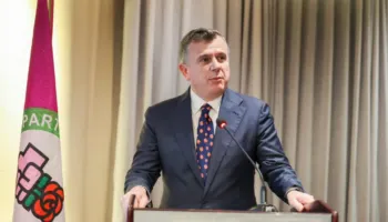 Kryetari i grupit parlamentar të Partisë Socialiste në 20-vjetorin e strukturave të PS në Athinë