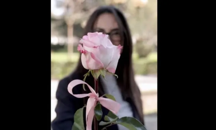 Kryetari i Kuvendit Niko Peleshi, urim në Ditën e Mësuesit: Mirënjohje për ata që formësojnë brezat e rinj