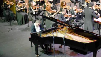 Kryeveprat e Prokofiev dhe Rachmaninoff në interpretim të Kostandin Tashkos dhe Orkestrës Simfonike të TKOB