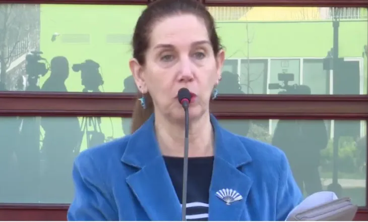 Kumbaro: Hapim liceun francez në Korçë, diplomat në dy gjuhë!