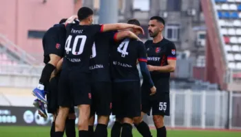 Kupa e Shqipërisë/ Vllaznia mund Bylisin edhe në ndeshjen e dytë, është skuadra e parë gjysmëfinaliste