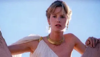 Kur fajin e ka gjithmonë … gruaja/Helena e Trojës dhe gënjeshtra mijëra vjeçare