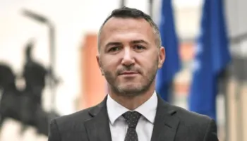 Kurti emëron këshilltarin e tij kryenegociator të Kosovës me BE-në