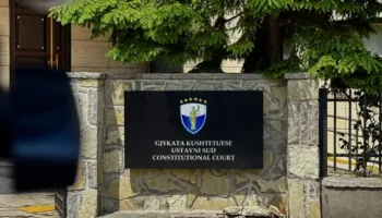 Kushtetuesja ndalon dekretin e Osmanit për shpërndarjen e Kuvendit të Kosovës/ Vendos masë të përkohshme deri në fund të muajit