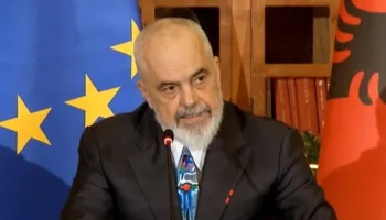 Kushtetuesja tha se mbyllja e TikTok cenoi lirinë e shprehjes, reagon Rama