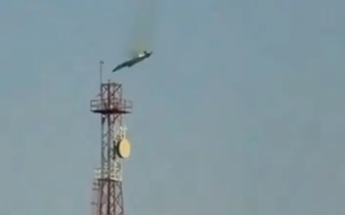 Kuvajti rrëzon gabimisht 3 avionë amerikanë: 6 anëtarët e ekuipazhit u hodhën në ajër në mënyrë të sigurt