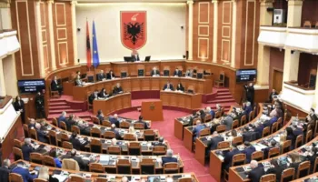 Kuvendi rrëzoi kërkesën e SPAK për arrestimin e Ballukut, vendimi publikohet në Fletoren Zyrtare