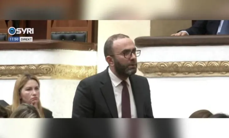 ‘Kuvendi s’është shtëpia private e Ramës dhe Ballës’/ Bardhi-Peleshit: Sot ishte dita t’i kërkonit ndjesë shqiptarëve