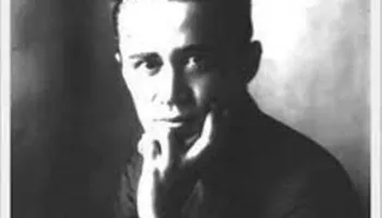 Lazër Shantoja: Shkrimtarët e rij zakonisht urrejnë fushën. Fillojnë mejherë me u kacavjerrun malit…