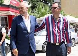 Le Iene zbardhin skandalin e Call Centerave mashtrues, del në skenë emri i Olsi Ramës