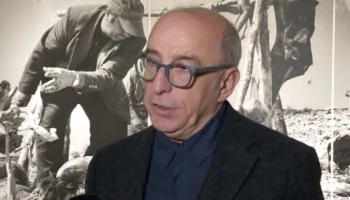 “Le të fillojë gjuetia”, ekspozita e fotografit Albes Fusha që tregon bektashinjtë