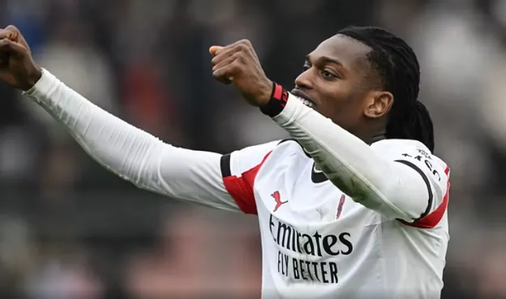 Leao: Tri pikë të rëndësishme, derbi ndaj Interit do të luhet për “jetë a vdekje”